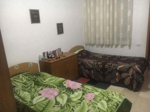 Tirane, jepet me qera apartament 1+1 Kati 1, 65 m² 25.000 Leke (ilia dilo sheperi)