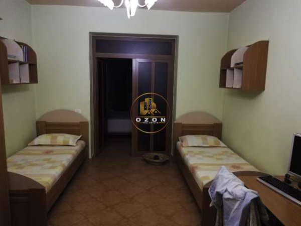 Tirane, jepet me qera apartament 2+1+BLK Kati 2, 80 m² 400 Euro (Vasil Shanto)