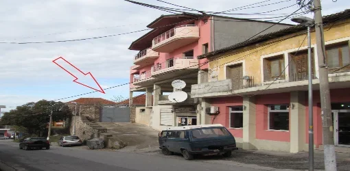 Kruje, Shitet Truall 93 m² + Ndertese 69.15 m², Cmimi Fillestar 3,850,000 Leke (Lagja Nr.1)