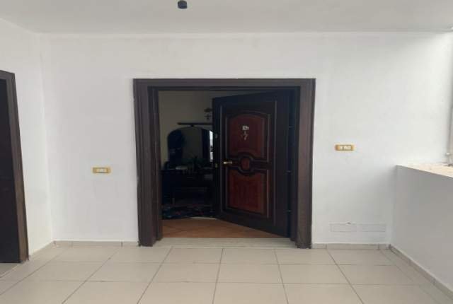 Fier, Shitet Apartament 2+1+BLK, Kati 11, 91 m², 3.500.000 Leke (Lagja “Kastriot”)
