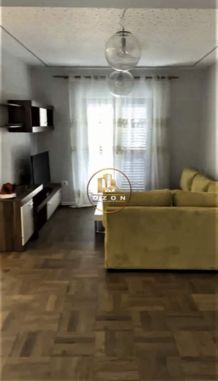 Tirane, jepet me qera apartament 2+1+BLK Kati 3, 85 m² 500 Euro (Shkolla " At Zef Pllumi ")
