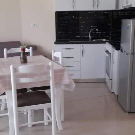 Orikum, jepet me qera apartament ne plazh Kati 1, 60 m² 40 Euro (Radhim  Orikum)