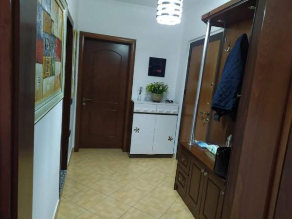 Berat, shitet apartament 1+1+BLK Kati 2, 55 m² 45.000 Euro (Rilindja, Berat)