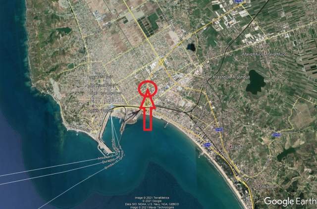 Durres, Shiten 4 Toka Are me Siperfaqe totale prej 4.568 m², 753.720 Euro (Spitalle)