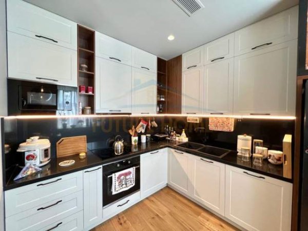 Tirane, shitet apartament 2+1 Kati 3, 118 m² 400.000 Euro (Joy Residence)