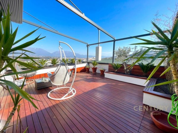 PENTHOUSE MODERN ME QIRA TE LIQENI I THATE! 1600 Euro Neom88076