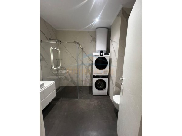 Qera,Apartament1+1 ,Zogu i Zi , Tirane