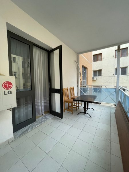 JEPET ME QERA APARTAMENT 1+1 ALI DEM