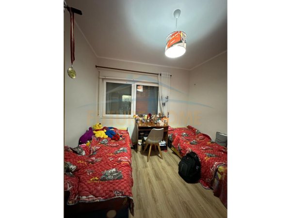 Shitet , Apartament 3+1+2 ,Kodra e Diellit 1, Tirane