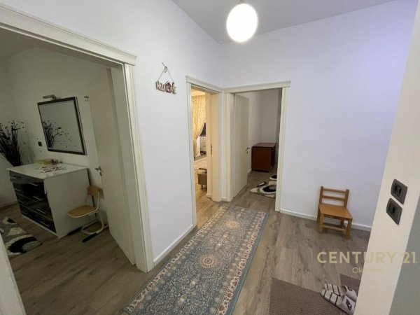 apartament per shitje 2+1 te vasil shanto !