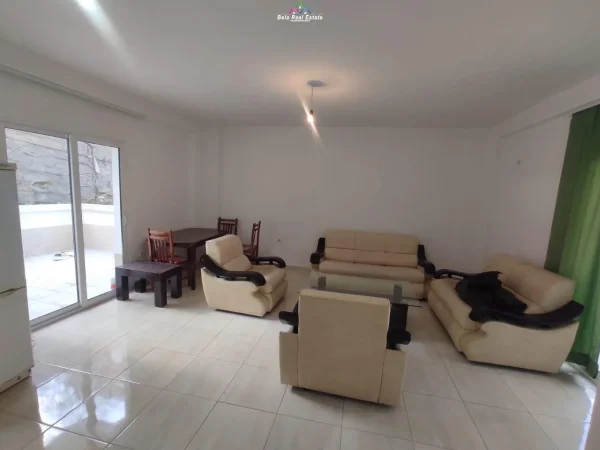 Shitet Apartament 2+1 Tek Fresku (ID B120428) Tirane