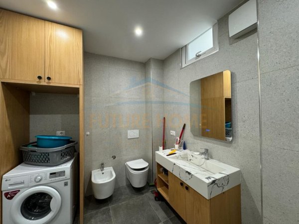 Qera, Apartament 2+1, Rruga e Barrikadave / OPP38127