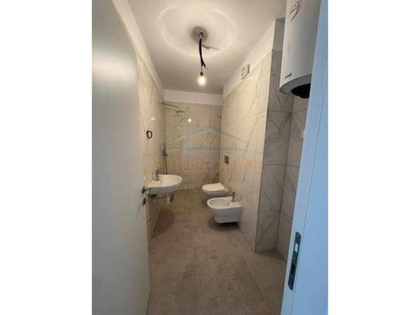 Qera, Apartament 1+1, Rruga Kongresi i Manastirit,  Tirane. AREA38141