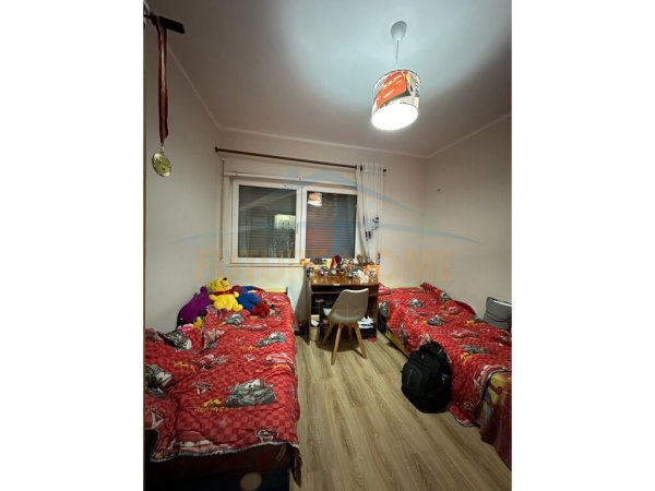 Shitet, Apartament 3+1+2, Rezidenca Kodra e Diellit 1, Tiranë