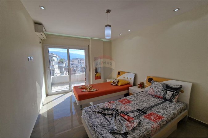 Apartament 2+1 me qera tek Kisha Ortodokse,Vlore