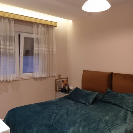 Shitet Apartament 3+1 Tek Rruga Elbasanit [ID PE31]