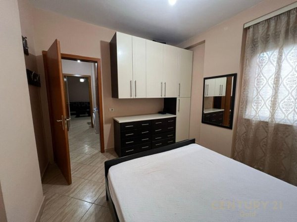 JAPIM ME QERA APARTAMENT 1+1 TEK KODRA DIELLIT!!