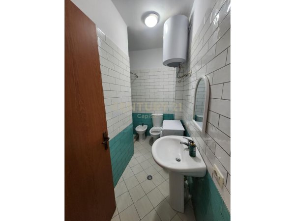 Apartament 1+1 i mobiluar për qira në Astir, Tiranë - 400€ | 72 m²