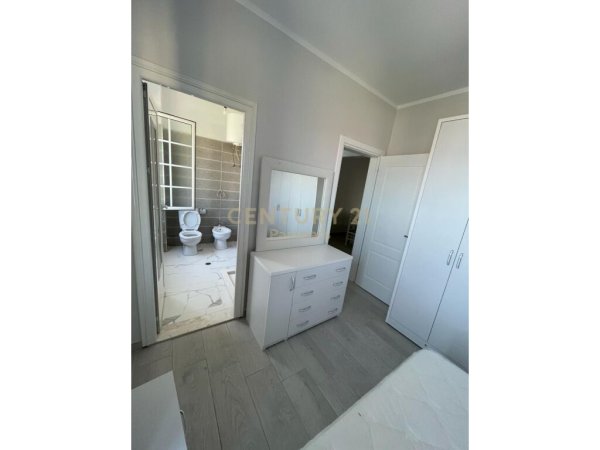 JAPIM APARTAMENT 2+1+2 ME QIRA TEK PALLATET E VERDHA !