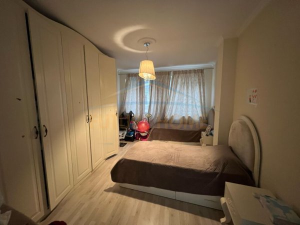 Shitet, Apartament 3+1+2, Kodra e Diellit 2, Tirane UNA37972