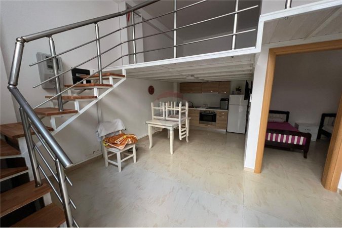 Dupleks ne shitje ne Lungomare!