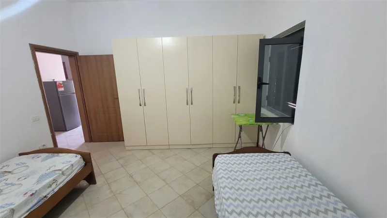 APARTAMENT 2+1 ME QERA AFER BAMIR TOPIT