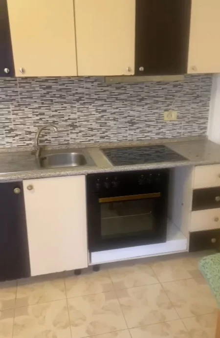 APARTAMENT 1+1 ME QERA TE 5 MAJI