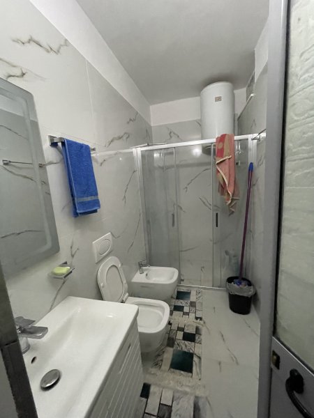 Shitet, Apartament 3+1+2 Misto Mame