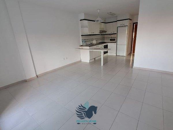 Shitet Apartament 1+1 Ne Astir [ID P110]