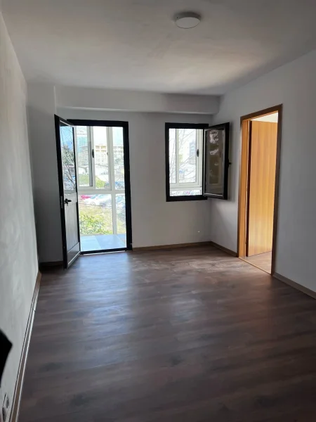 Apartament 1+1 me qera tek Jordan Misja