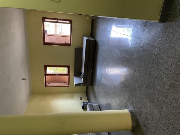 APARTAMENT 2+1 ME QERA TE BULEVARDI I RI