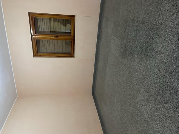 APARTAMENT 2+1 ME QERA TE BULEVARDI I RI