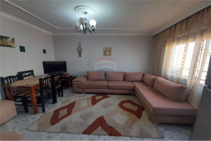 Apartament 1+1 per shitje te Materniteti Ri