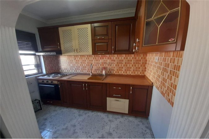 Apartament 1+1 per shitje te Materniteti Ri