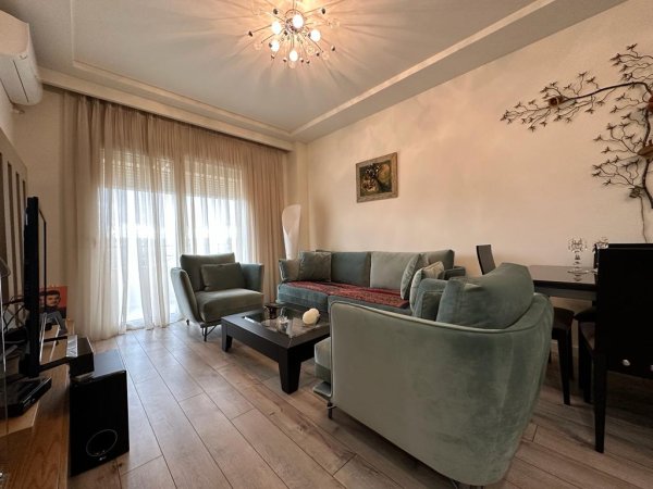 APARTAMENT 2+1 PER QERA NE INSTITUT!!!!!