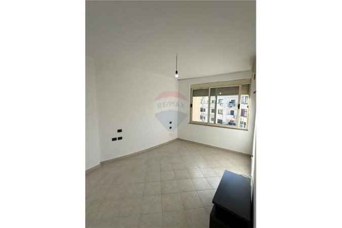 Apartament ne shitje Astir