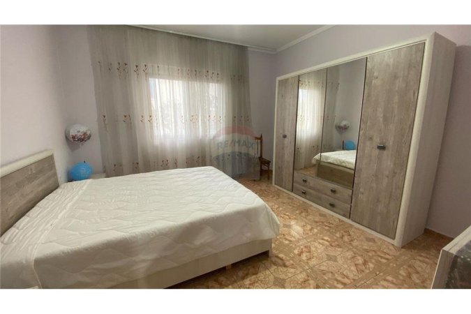 Apartament 2+1+ post parkimi per qira tek Ali Demi!