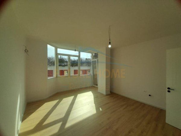 Shitet, Apartament 1+1, 21 Dhjetori / OPP38211