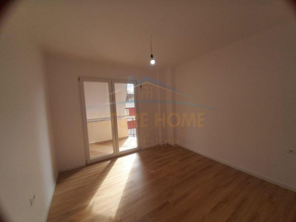 Shitet, Apartament 1+1, 21 Dhjetori / OPP38211