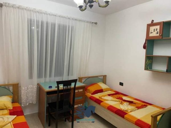 Jepet Me Qera Apartament 2+1 Tek Harry Fultz [ID PE214]