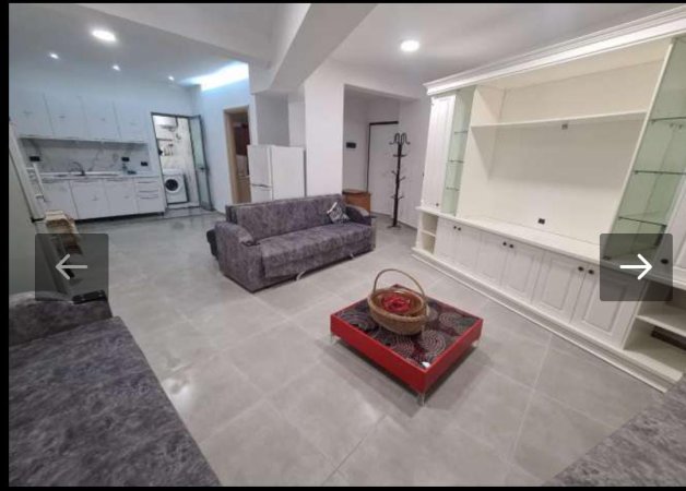 Jepet Me Qera Apartament 1+1 Ne Fresk (ID B210575) Tirane