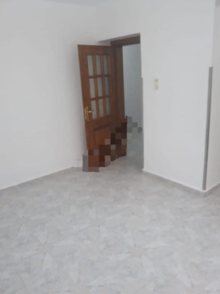 Jepet Me Qera Apartament 3+1 Tek Rruga Bardhyl (ID B23136) Tirane