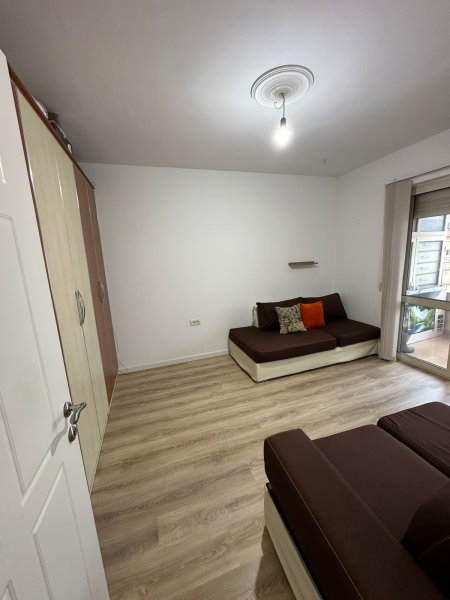 Apartament 2+1 me Qera