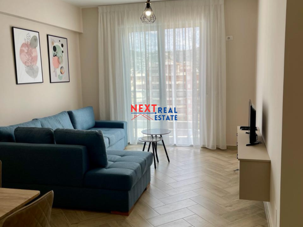 JEPET ME QERA AFATGJATE APARTAMENT 2+1 NE VLORE