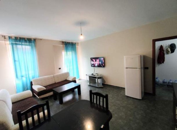 APARTAMENT 1+1 NE SHITJE TE FRESKU