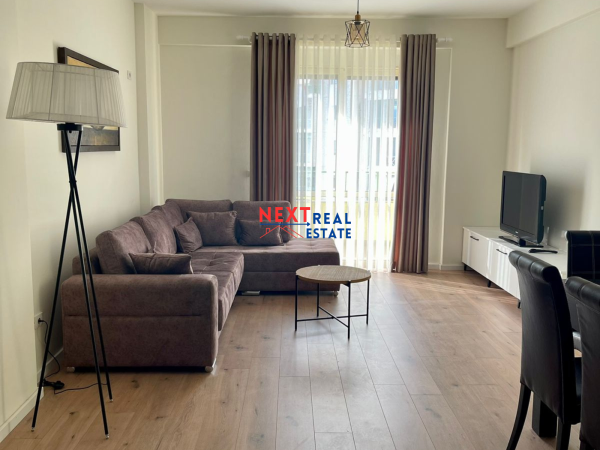 JEPET ME QERA AFATGJATE APARTAMENT 2+1+2 NE VLORE