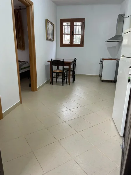 SHTEPI PRIVATE 2+1 ME QERA NE SELITE