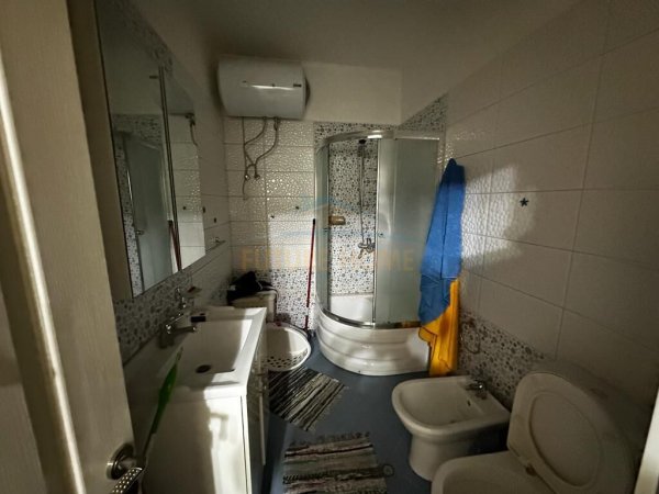 Shitet, Apartament 2+1, Fresk, Tiranë.