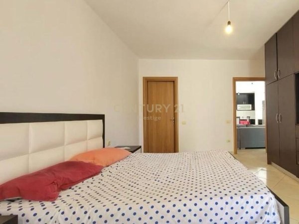 APARTAMENT 2+1 ME QIRA, PRANE ELEONORES, KODRA E DIELLIT!