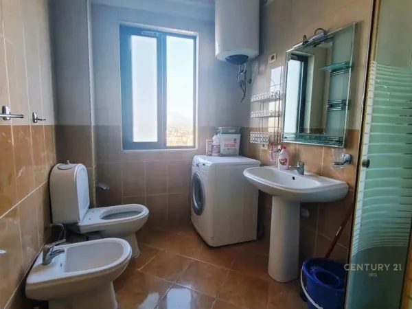 Tek Kodra e Diellit, Apartament 1+1!